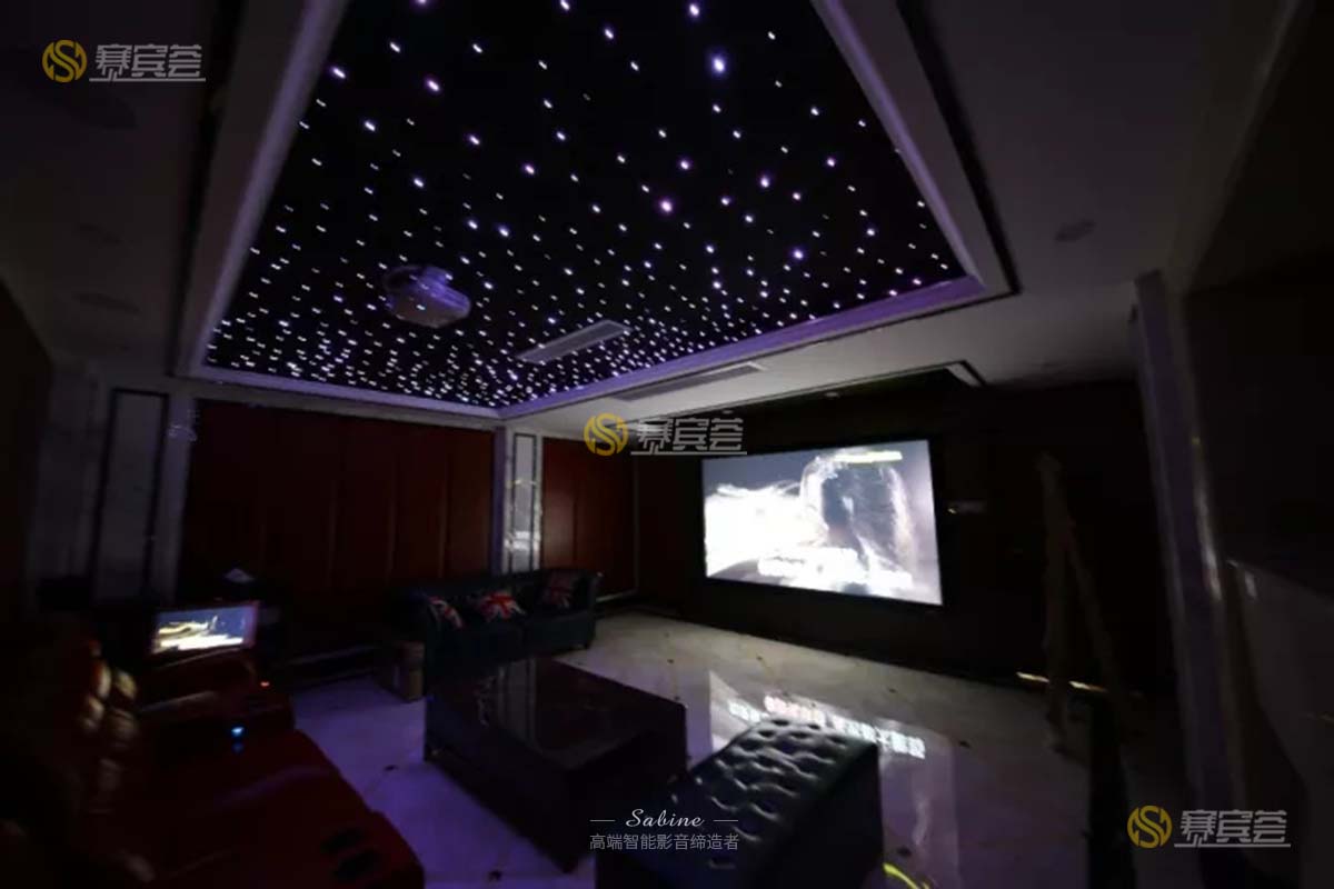1617953279210278.jpg 2017-2018私人影院創(chuàng)意設(shè)計(jì)大賽 (2).jpg