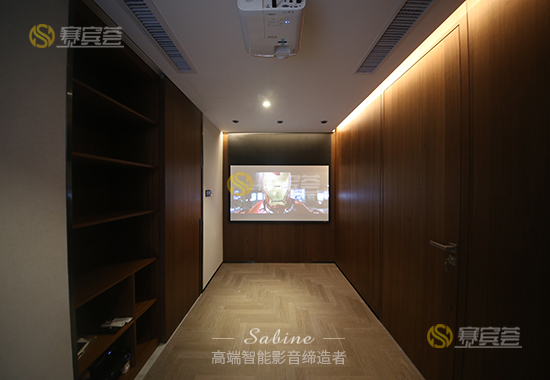 佛山《萬科湖岸》隱藏式家庭影院