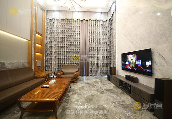 鶴山.十里方圓客廳影院