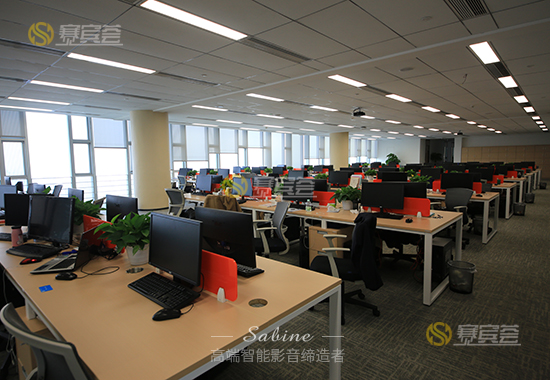 華辰天拓商務(wù)智能影院