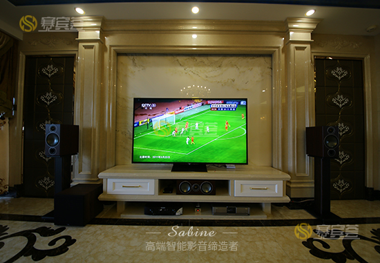 中海千燈湖一號(hào)客廳影院