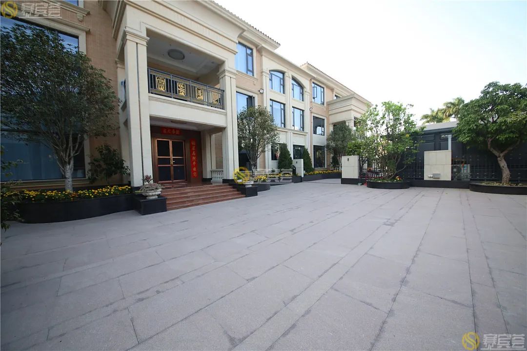 1652859672131643.jpg 640_005.jpg